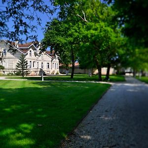 Bed and Breakfast Château Maucaillou à Moulis-en-Médoc Exterior photo