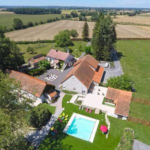 Bed and Breakfast L'Anagramme, chambre et table d'hôtes pour couples naturistes -FKK- ou non à Cindre Exterior photo