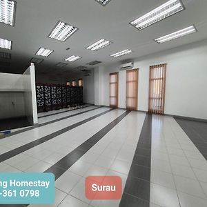 Bradong Homestay - Musllm Only, 3 Queen Bedrooms, Seaview, Infinity Pool, Gym, Near Drawbridge & Ktcc Mall Kuala Terengganu Exterior photo
