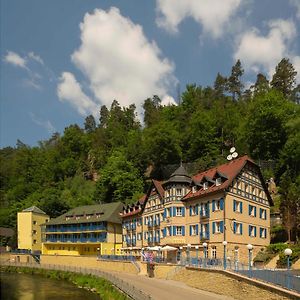 Hotel Praha Hřensko Exterior photo