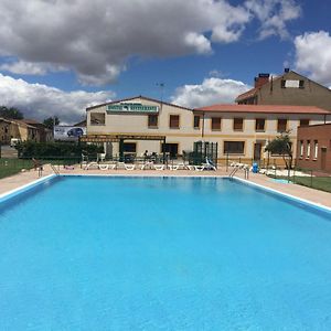 Hotel El Delfin Verde à Villarente Exterior photo