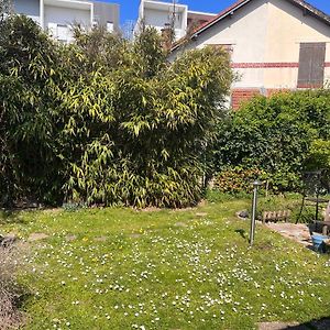 A Room And Garden Close To Paris Vitry-sur-Seine Exterior photo