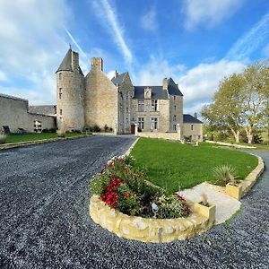 Hotel Château de Bernesq Exterior photo