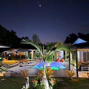 Pool Villa, Resort, Mae Ramphueng Beach, Ban Phe, Rayong, Residence M Thailand (Adults Only) Ban Chamrung Exterior photo