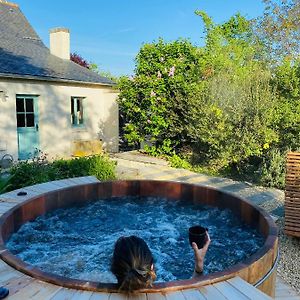 Villa Gite Romarin Bain Nordique Jacuzzi L'Ecrin De Verdure à Ligré Exterior photo