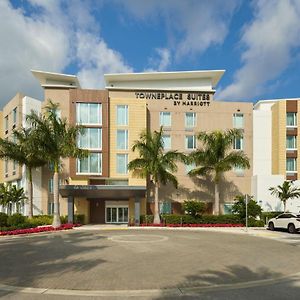 Towneplace Suites Miami Kendall West Exterior photo