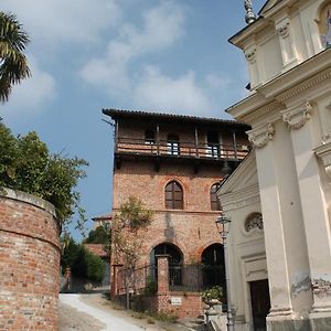 Hôtel La Casa Del Castellano à Cinzano Exterior photo