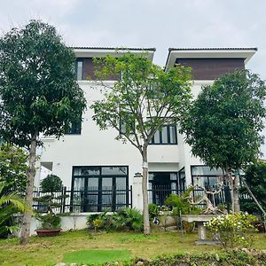 Trippy Villa: Flc Hạ Long Exterior photo