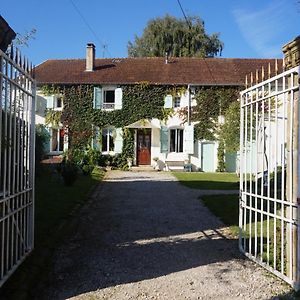 Bed and Breakfast Presbytere à Sauville  Exterior photo