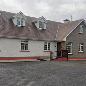 Villa Spacious 6 Bed House 10 Minutes From Knock Airport à Ballaghaderreen Exterior photo