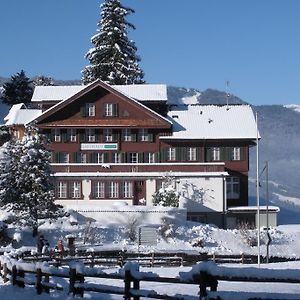 Hotel Gasthaus Paxmontana à Sachseln Exterior photo