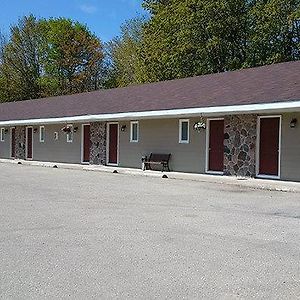 Peninsula Motel Owen Sound Exterior photo