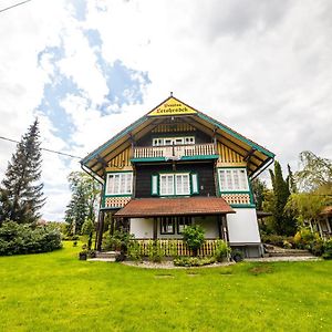 Hotel Penzion Letohradek à Frýdlant nad Ostravicí Exterior photo