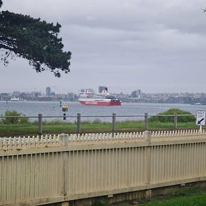 Waterfront Quiet Stay Off Geelong & Avalon Airport North Shore Exterior photo