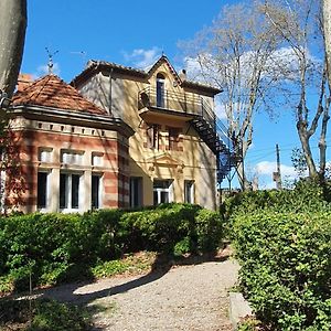 Bed and Breakfast Gite Du Parc A Langel à Armissan Exterior photo