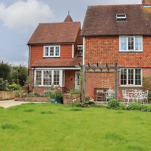 Cherry Garden Cottage Cranbrook Exterior photo