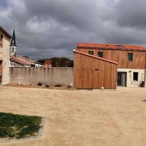 LA BORDERIE - MAISON DES RANDONNEES - Gîte de groupe Vairé Exterior photo