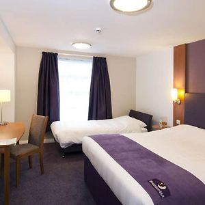 Premier Inn Leicester Fosse Park Exterior photo