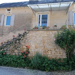 Bed and Breakfast La Relinquiere à Milhac Exterior photo