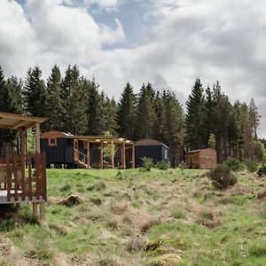 Appartement Highland Shepherd Huts à Nethy Bridge Exterior photo