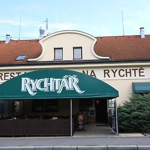 Hotel Pension & Restaurace Na Rychte à Prague Exterior photo