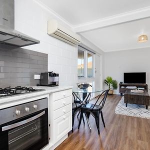 Appartement Gateway Retreat Near Flinders Uni & Hospital à Sturt Exterior photo