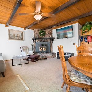 Villa Lazy Bear Cabin -Beautiful Mountaineer Style Cabin With Wood Ceilings And Beamed Accents à Big Bear City Exterior photo