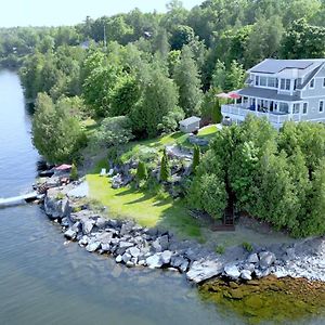 Appartement Loza House Coastal Design Unit With Lake & Mountain Views à Plattsburgh Exterior photo