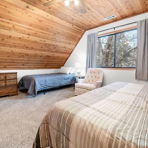 Villa 5 Kern'S Kabin - Charming Two-Story Cabin Within Walking Distance To Bear Mountain! à Lac Big Bear Exterior photo