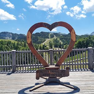 Hotel Chalet Burja At Vogel Mountain - Cable Car Access Or Hiking - Not Reachable With Car à Bohinj Exterior photo