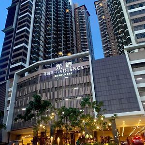 Aparthotel The Radiance Manila Bay Exterior photo