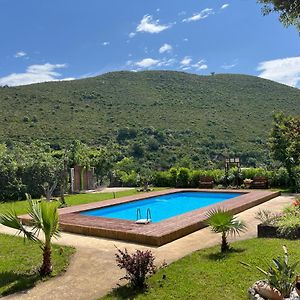 Villa Casa De Crescenzo Con Piscina à Bellona Exterior photo