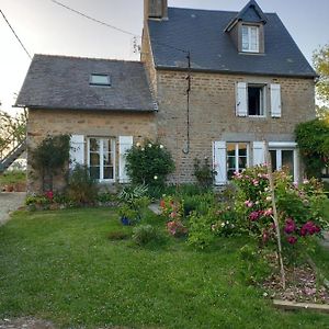 Bed and Breakfast La Chatre à Ronthon Exterior photo