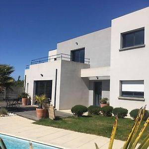 Villa Maison Moderne Avec Piscine Chauffee Dans La Baie Du Mont St Michel 200M2 à Yquelon Exterior photo