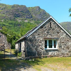 Villa Gesail Barn And Farmhouse à Machynlleth Exterior photo