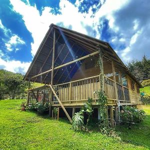 Villa Espectacular Cabana Loft En Guatape - Jacuzzi à El Penol  Exterior photo