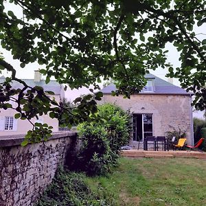 Villa Le Pavillon Du Manoir De Conjon à Crouay Exterior photo