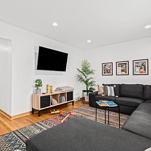 Villa Family-Friendly, Multi-Day Sale, 15 Mins To Downtown à Détroit Exterior photo