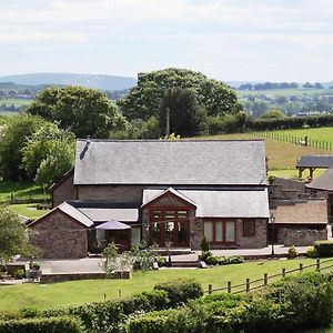 Bed and Breakfast Great Park Barn à Abergavenny Exterior photo