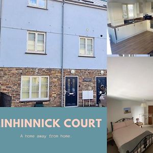 No 2 Minhinnick Court Tavistock  Exterior photo