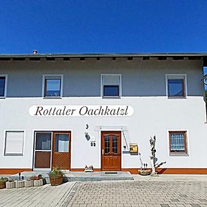 Appartement Rottaler Ferienhaus - Rottaler Oachkatzl à Rossbach  Exterior photo