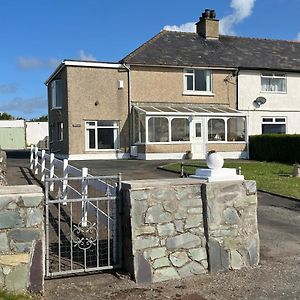 Villa Morlais Voice Of The Sea à Aberffraw Exterior photo