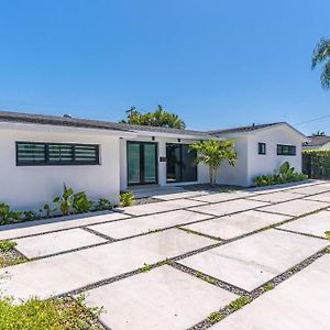 Heated Pool Modern 5 Bedrooms House 10 Minutes To The Ocean Miami Exterior photo