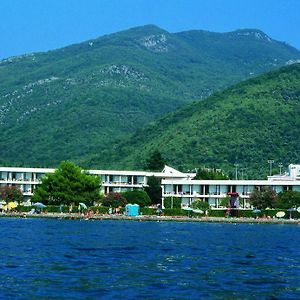 Hotel Kamelija Tivat Exterior photo