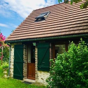 Maison d'hôtes La Maisonnette à Saint-Hilaire-sous-Romilly Exterior photo