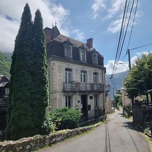 Hotel Auberge Du Crabere à Melles Exterior photo