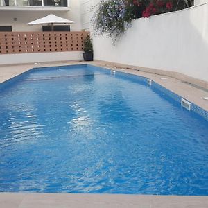 Appartement New Beside Sitges With Pool Beside Beach à Vilanova i la Geltrú Exterior photo