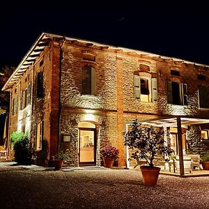 Bed and Breakfast Il Cardello Locanda à Casola Valsenio Exterior photo