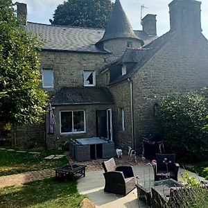 Bed and Breakfast Chambre d'hôtes du Couesnon à Saint-Ouen-des-Alleux Exterior photo