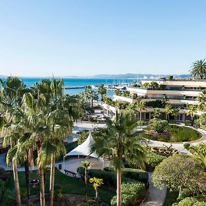 Holiday Inn Nice - Port St Laurent, An Ihg Hotel Saint-Laurent-du-Var Exterior photo